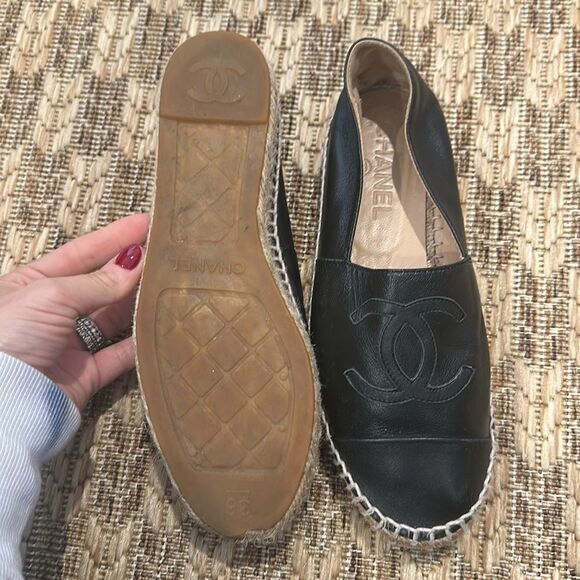 Chanel CC Cap Toe Espadrilles - black leather - size 36 - Picture 7 of 9